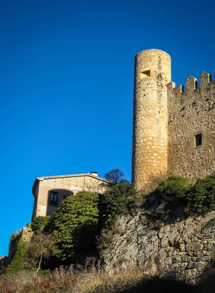 Burgos eyaletinde Frias kasabasında harap kale kalıntıları, — Stok fotoğraf