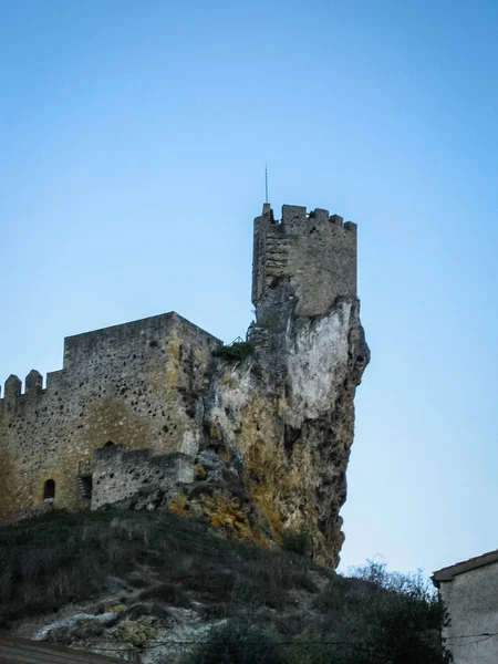 Remains of ruined castle in town of Frias in province of Burgos, — Stock Photo, Image