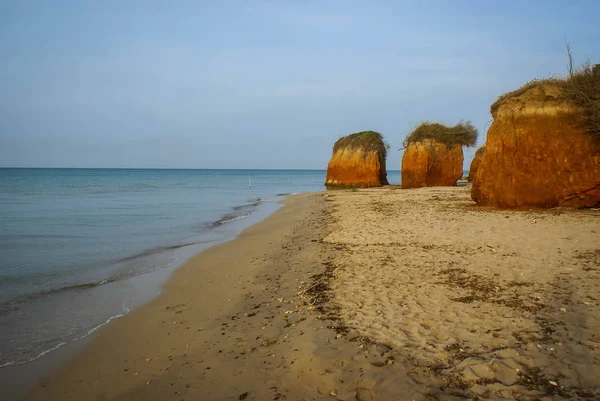 Deserted beach near Torre Guacheto in Puglia, Italy — Stock Photo, Image