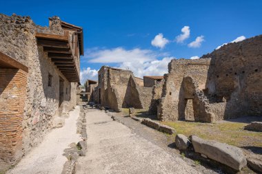 İtalya 'nın Campania kentindeki Vesuvius volkanı tarafından yok edilen antik Pompeii kentinin kalıntıları.