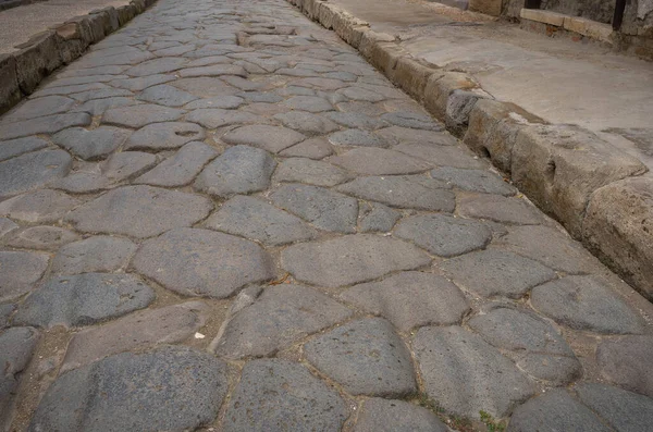 Pavement Van Enorme Rotsblokken Ruïnes Van Oude Stad Pompeii Verwoest — Stockfoto