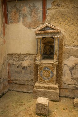 Vezüv, Campania, İtalya 'nın püskürmesinden sonra geriye kalan Herculaneum antik Roma kalıntıları