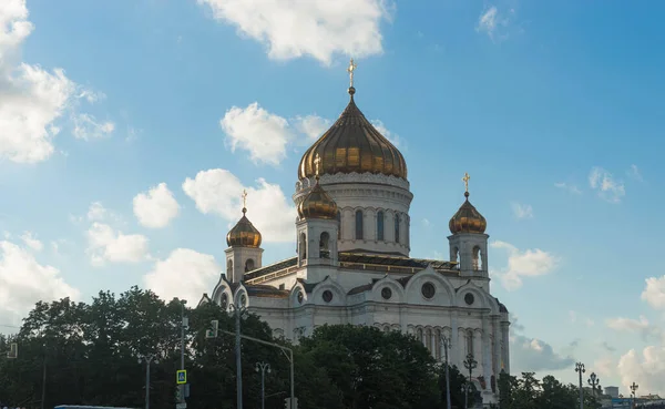 Vista Panorâmica Catedral Cristo Salvador Através Rio Moscou Moscou Rússia — Fotografia de Stock