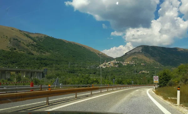 Beau Paysage Montagne Près Cocullo Dans Les Abruzzes Italie — Photo