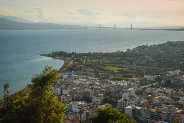 Paysage Urbain Panoramique Avec Mer Nafpaktos Pont Patras Loin Grèce — Photo