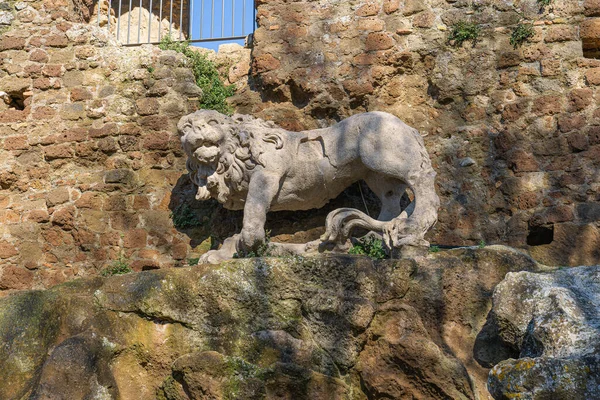 Restos Skulpture Del León Las Ruinas Castillo Reserva Natural Monterano — Foto de Stock