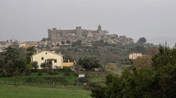 Utsikt Över Staden Bracciano Och Medeltida Slottet Odescalchi Lazio Italien — Stockfoto