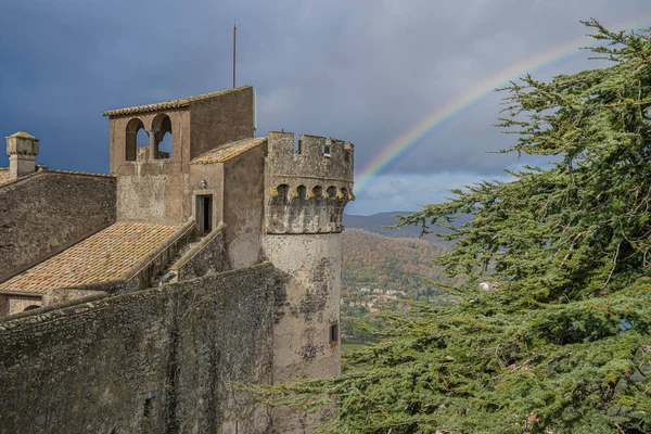 Talya Nın Lazio Kentindeki Bracciano Kasabasındaki Ortaçağ Kalesine Bakın — Stok fotoğraf