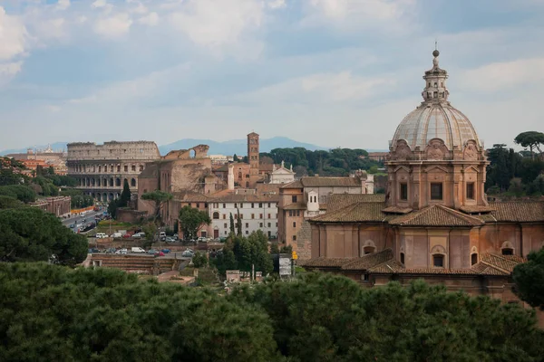 İtalya 'daki Capitoline Hill' den Roma manzarası