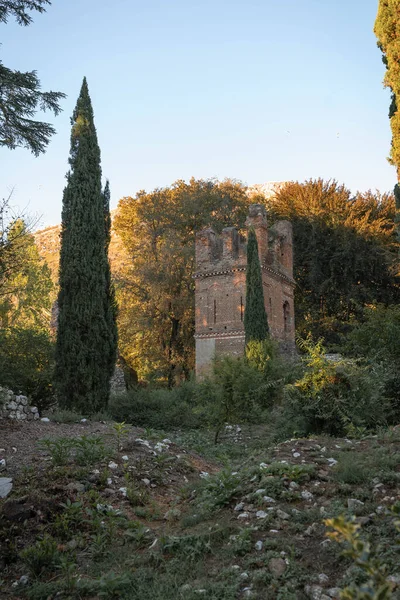 Imagen Ruinas Del Antiguo Castillo Cisterna Latina Atardecer Italia — Foto de Stock