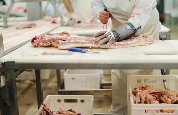 Lavoratori Dell Industria Incontrano Maneggiare Carne Organizzando Carico Spedizione Imballaggio — Foto Stock