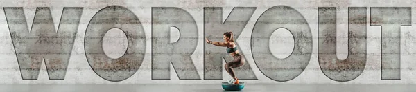 Yan Görünüm Sportif Kadın Bosu Topu Egzersizleri Yapıyor Arka Plan — Stok fotoğraf