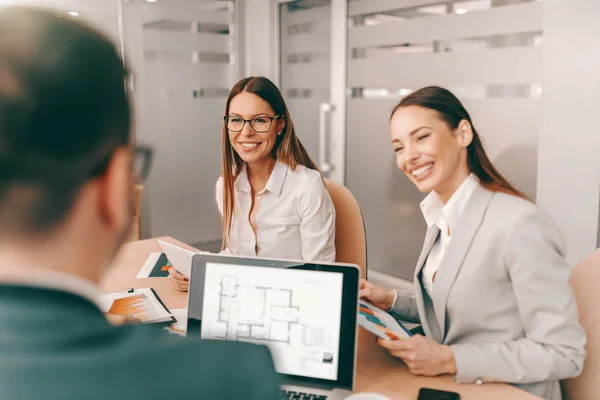 Two Businesswomen Looking Colleague Discussing New Project Boardroom Interior Desk — Stock Photo, Image