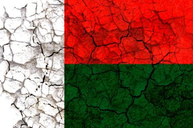 Madagaskar ülke bayrağı sembolü kırık bir grungy duvara boyalı. Kuraklık, sıkıntı, hiçbir yağmur veya ekonomik kriz kavramı