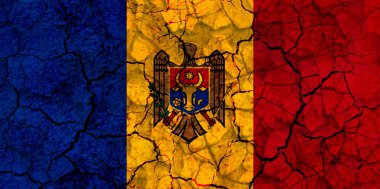 Moldova ülke bayrağı sembolü kırık bir grungy duvara boyalı. Kuraklık, sıkıntı, hiçbir yağmur veya ekonomik kriz kavramı