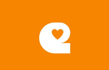 aşk kalp turuncu beyaz alfabe si harf e şirket logosu desig için