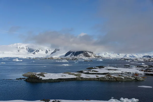 Paysage Antarctique Avec Montagnes Îles — Photo