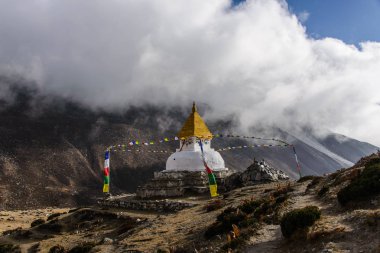 Nepal Himalayalar trekking