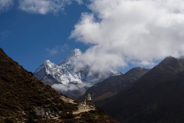 Nepal Himalayalar trekking