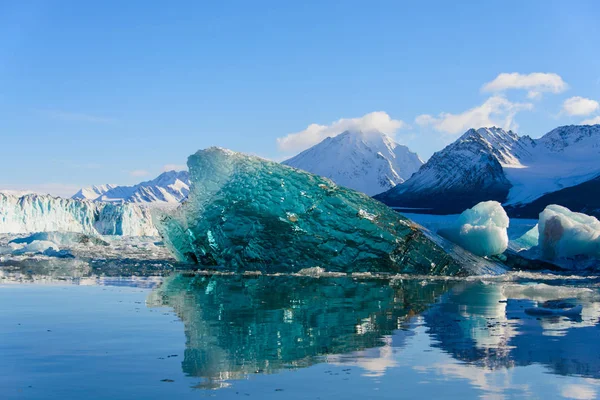 Atemberaubende Aussicht Auf Stück Gletscher — Stockfoto