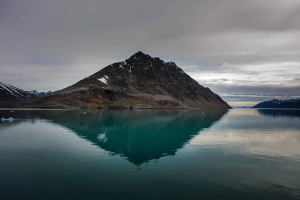 Antarktiske Sneklædte Landskab Udsigt - Stock-foto