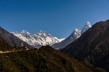 Nepal Himalayalar trekking