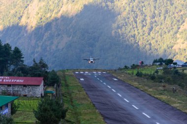 Lukla havaalanına Nepal