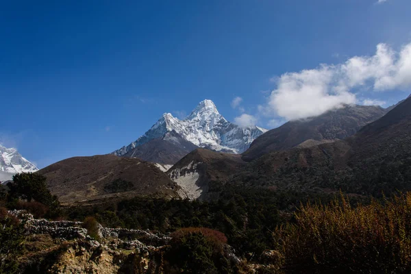 Trekking Nepal Himalaje — Zdjęcie stockowe