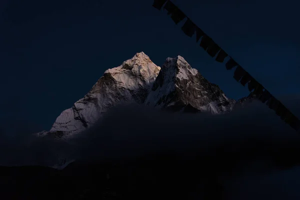 Ama Dablam Ansicht Bei Tag — Stockfoto