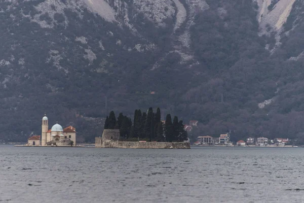 Cityscape Karadağ Doğal Bay Yaşlı Ada — Stok fotoğraf