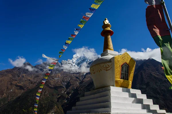 Trekking Nepal Himalayas — Stock Photo, Image