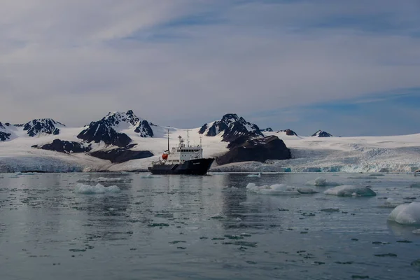 Antartico Vista Paesaggio Innevato — Foto Stock