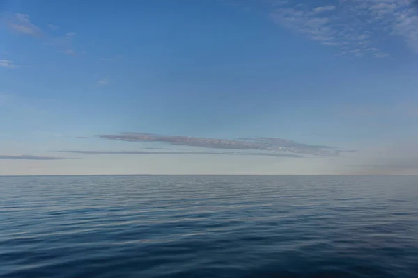 美丽的海景在白天 — 图库照片