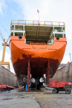 Gemi limanda onarma
