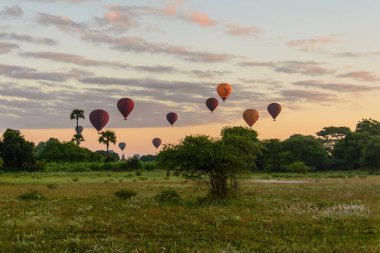 Bagan balon manzaraya gündüz