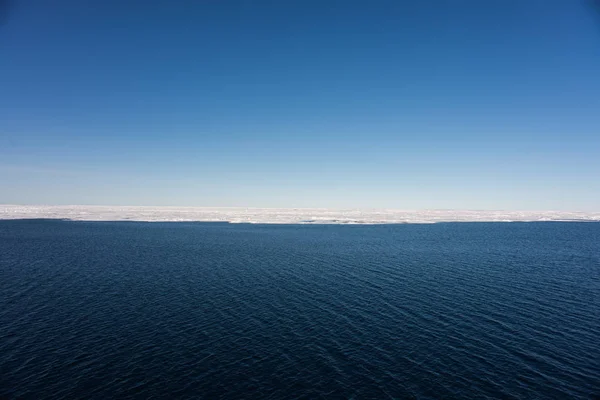 Beautiful Arctic Seascape View — Stock Photo, Image
