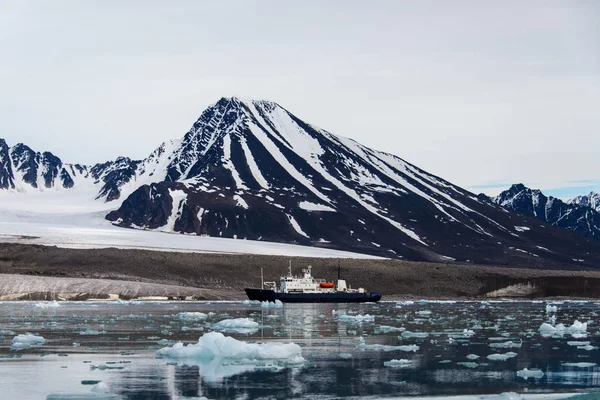 Paisaje Ártico Svalbard — Foto de Stock