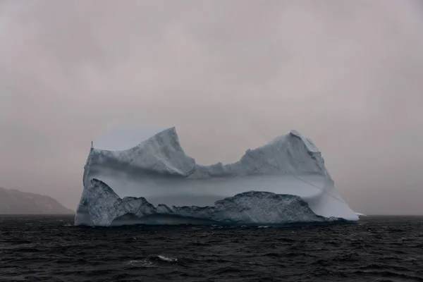 Hermosa Vista Del Paisaje Con Iceberg — Foto de Stock