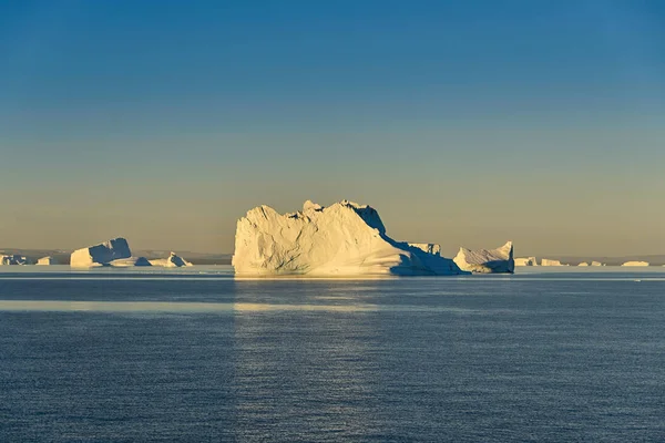 Hermosa Vista Iceberg Groenlandia —  Fotos de Stock