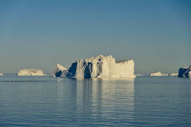 Güzel bir Grönland buz Dağı manzarası