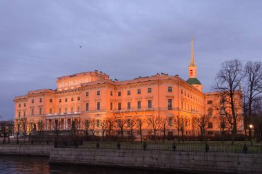 Aziz Peter ve Paul Katedrali batımında kalede Saint Petersburg, Rusya Federasyonu