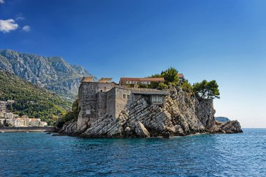 Aziz stefan Adası, Karadağ