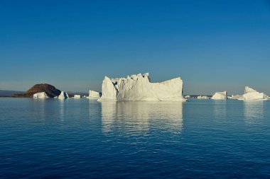 Güzel bir Grönland buz Dağı manzarası