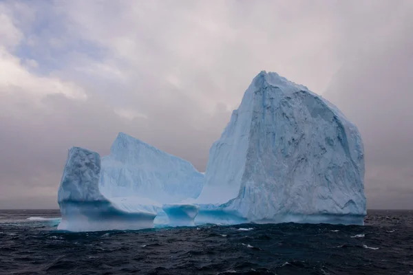 Bela Paisagem Vista Com Iceberg — Fotografia de Stock