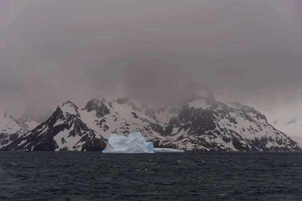 Bela Paisagem Vista Com Iceberg — Fotografia de Stock