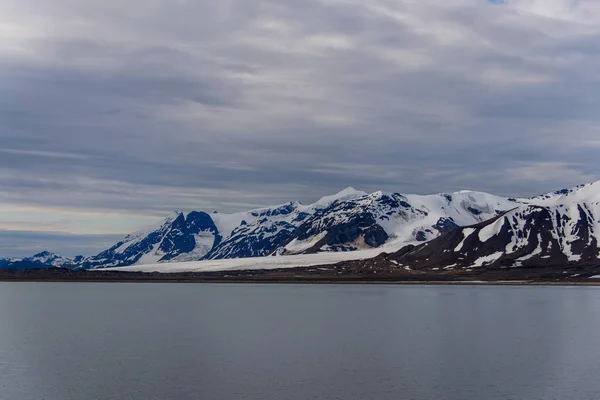 Pemandangan Arktik Svalbard — Stok Foto