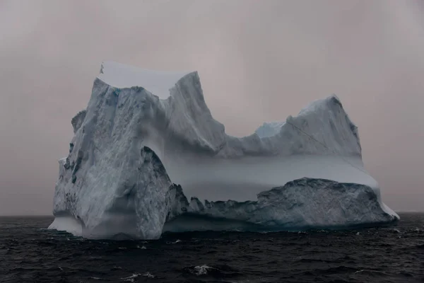 Bela Paisagem Vista Com Iceberg — Fotografia de Stock