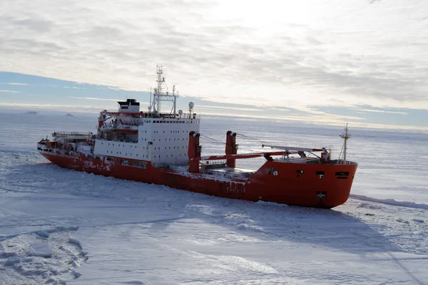 Nave Expedición Hielo — Foto de Stock