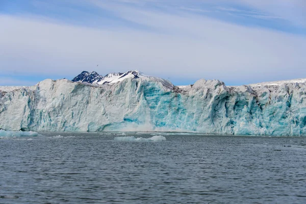 Arktische Landschaft Auf Spitzbergen — Stockfoto