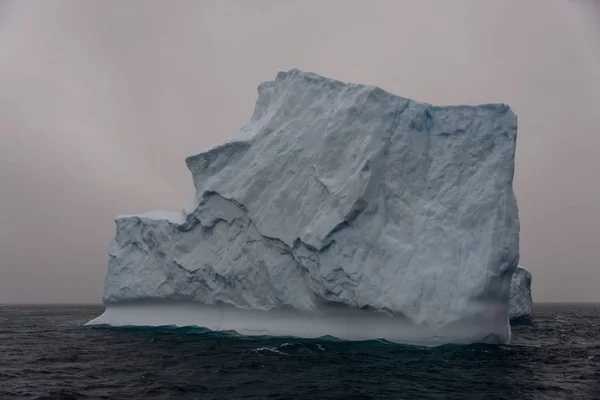 Bela Paisagem Vista Com Iceberg — Fotografia de Stock